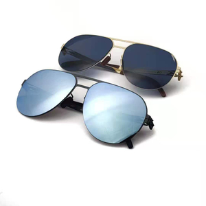 Gafas de sol con lentes de revestimiento azul ovalado Proveedores de anteojos chinos Los mejores fabricantes de anteojos en China