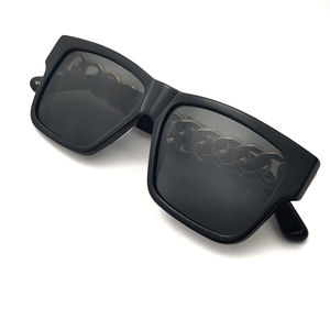 Gafas de sol de material mixto con marco de acetato de metal dorado de diseño más nuevo de empresas de gafas de venta completa